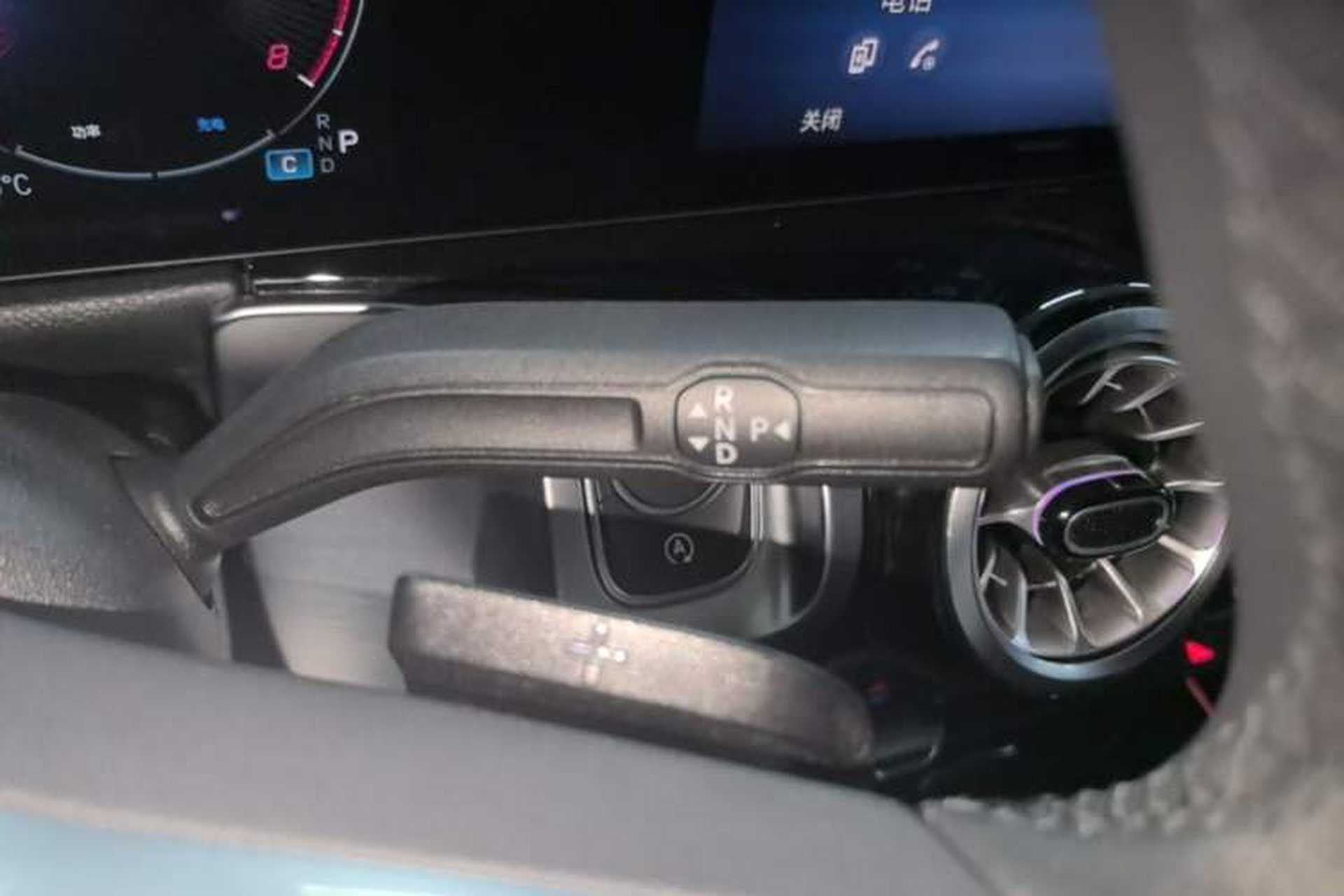 Used Mercedes-Benz GLB 2024 GLB 220 Dynamic Edition Gear Lever