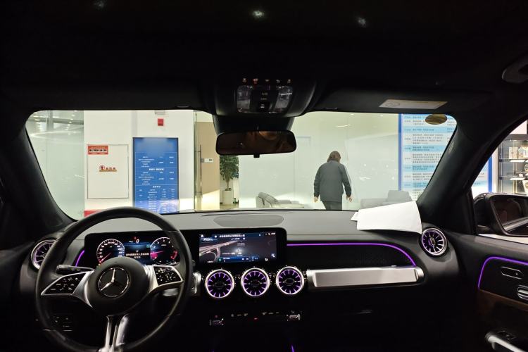 Used Mercedes-Benz GLB 2024 GLB 220 Fashion Model Headliner