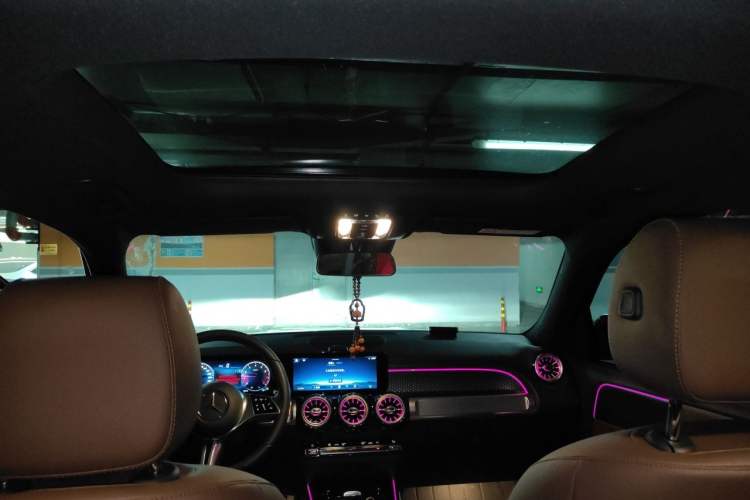 Used Mercedes-Benz GLB 2024 GLB 220 Dynamic Edition Headliner