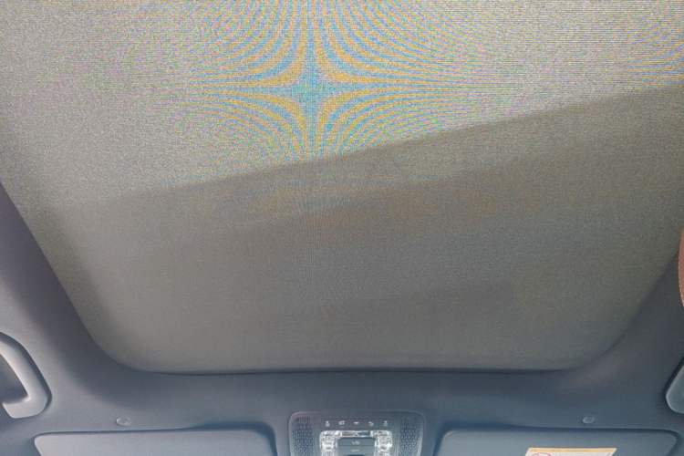 Used Mercedes-Benz GLB 2024 Refresh GLB 220 Dynamic Edition Headliner