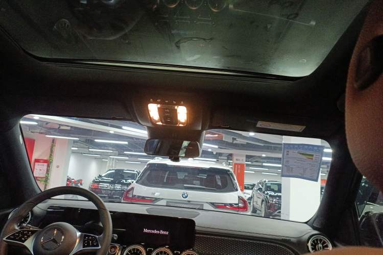Used Mercedes-Benz GLB 2024 GLB 220 Fashion Model Headliner