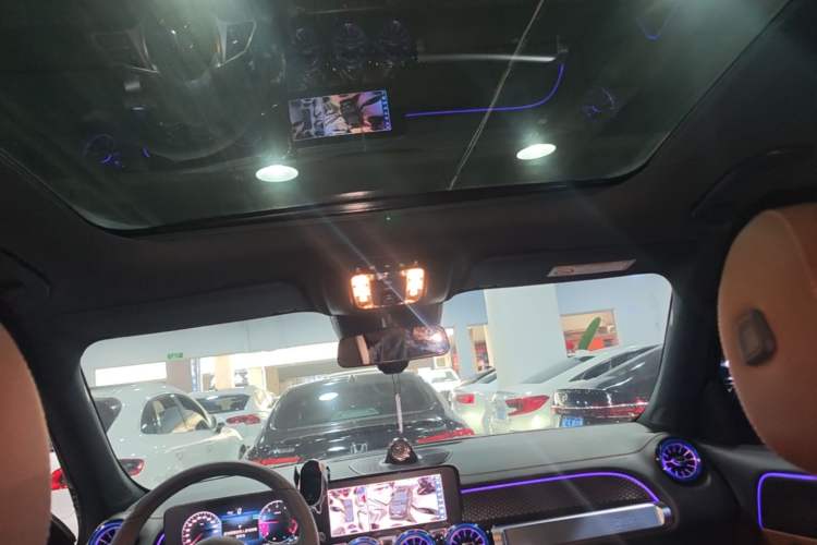 Used Mercedes-Benz GLB 2024 Refresh GLB 220 Dynamic Edition Headliner