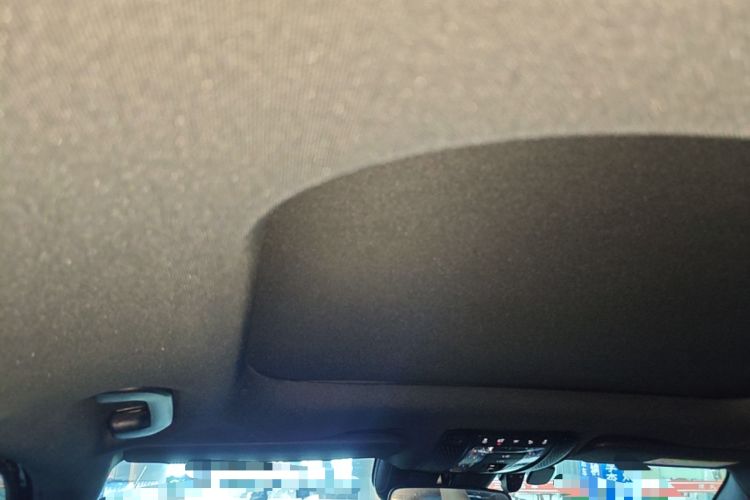 Used Mercedes-Benz GLB 2024 Refresh GLB 220 Dynamic Edition Headliner
