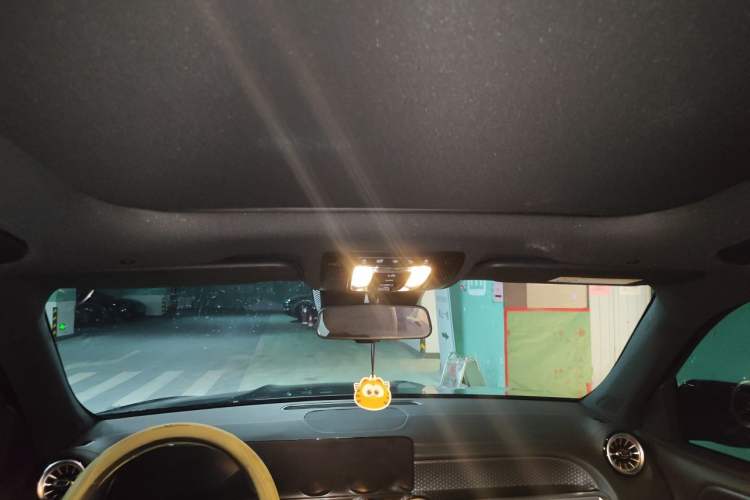 Used Mercedes-Benz GLB 2024 Refresh GLB 220 Dynamic Edition Headliner