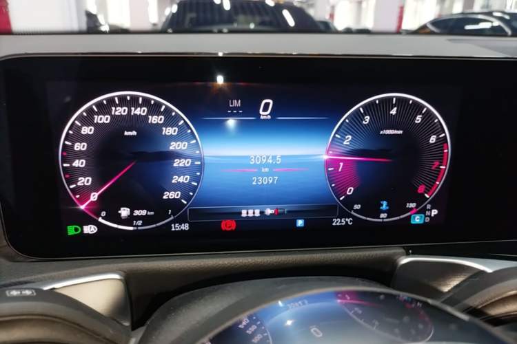 Used Mercedes-Benz GLB 2024 GLB 200 Dynamic Edition Instrument Cluster