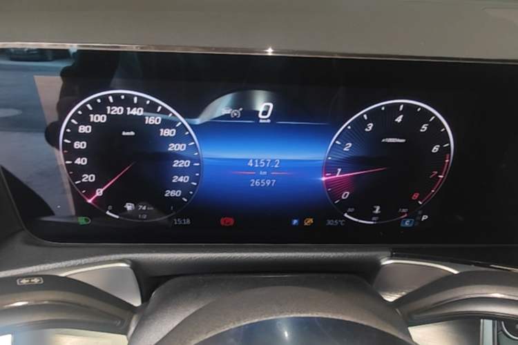 Used Mercedes-Benz GLB 2024-Year Restyled GLB 200 Dynamic Edition Instrument Cluster