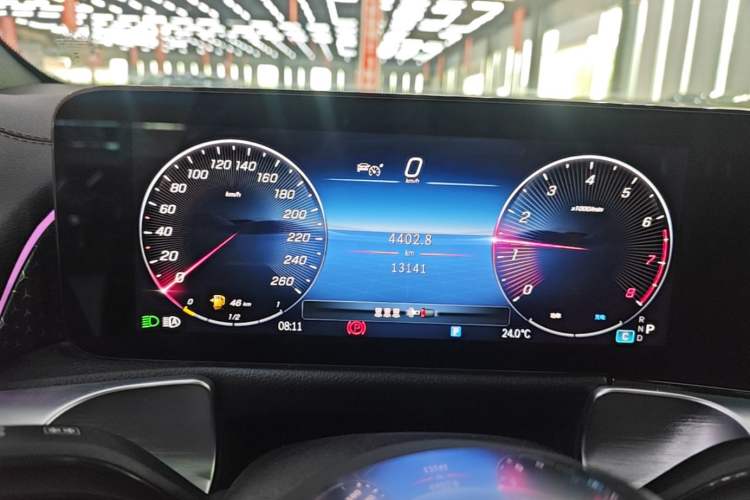 Used Mercedes-Benz GLB 2024 Refresh GLB 220 Dynamic Edition Instrument Cluster