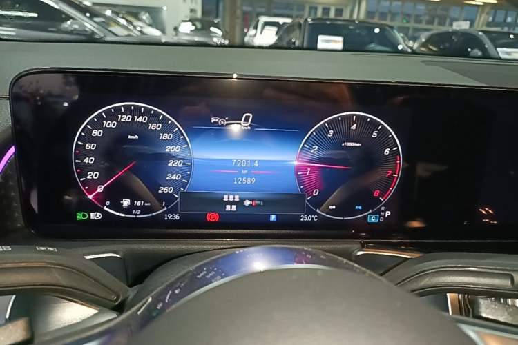 Used Mercedes-Benz GLB 2024 GLB 220 Fashion Model Instrument Cluster