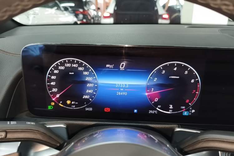Used Mercedes-Benz GLB 2024 GLB 200 Dynamic Edition Instrument Cluster
