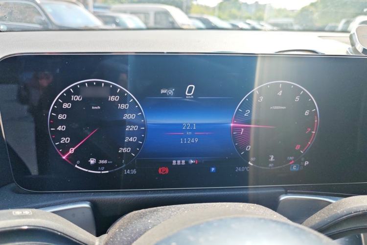 Used Mercedes-Benz GLB 2024 GLB 200 Dynamic Edition Instrument Cluster