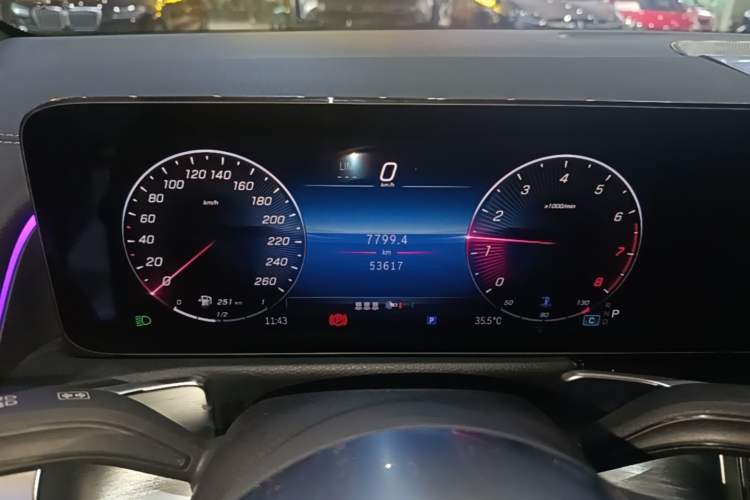 Used Mercedes-Benz GLB 2024-Year Restyled GLB 200 Dynamic Edition Instrument Cluster