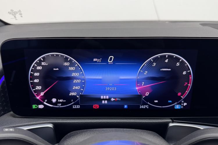 Used Mercedes-Benz GLB 2024 Refresh GLB 220 Fashion Edition Instrument Cluster