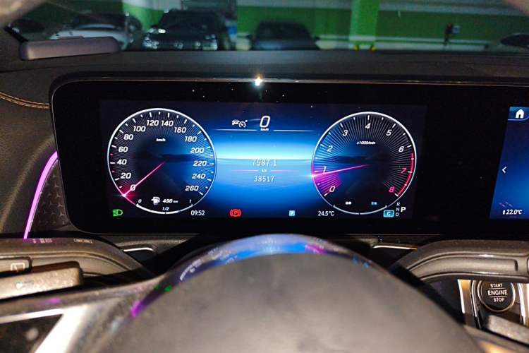 Used Mercedes-Benz GLB 2024 Refresh GLB 220 Dynamic Edition Instrument Cluster