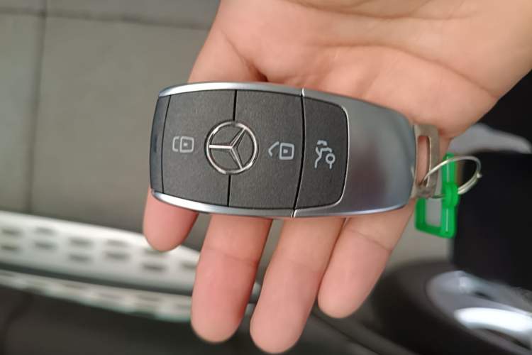 Used Mercedes-Benz GLB 2024 Refresh GLB 220 Dynamic Edition Interior 1