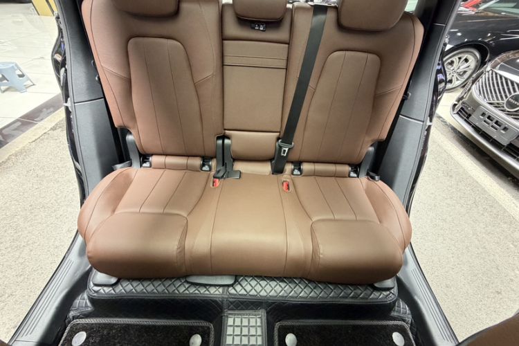 Used Mercedes-Benz GLB 2024 GLB 220 Dynamic Edition Interior 12