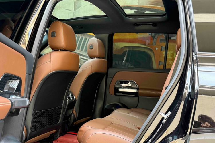 Used Mercedes-Benz GLB 2024-Year Restyled GLB 220 4MATIC Interior 2