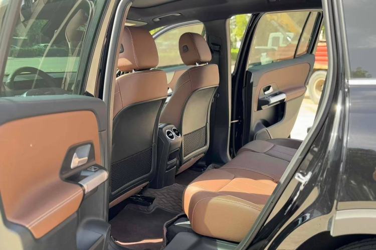 Used Mercedes-Benz GLB 2024 Refresh GLB 220 Dynamic Edition Interior 6
