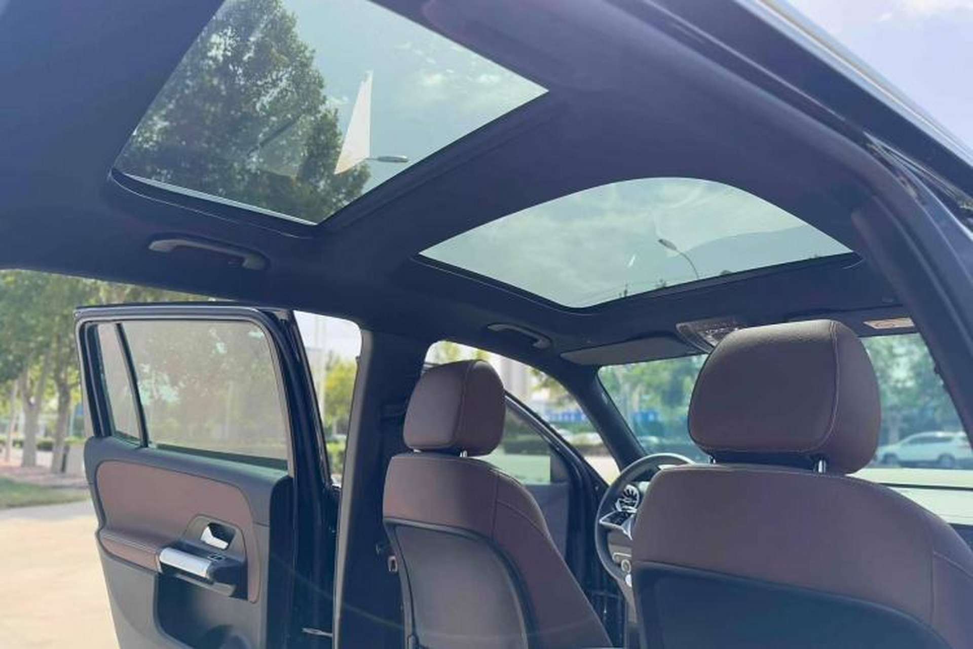 Used Mercedes-Benz GLB 2024 Refresh GLB 220 Dynamic Edition Interior 8