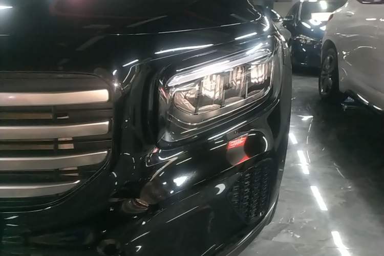 Used Mercedes-Benz GLB 2024 Refresh GLB 220 Fashion Edition Left Front Headlight