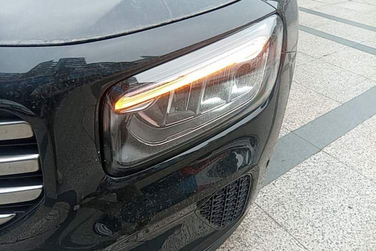 Used Mercedes-Benz GLB 2024 GLB 200 Fashion Model Left Front Headlight