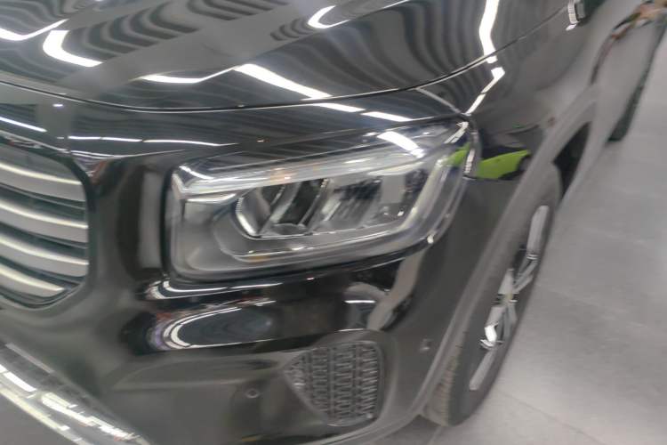 Used Mercedes-Benz GLB 2024 GLB 200 Dynamic Edition Left Front Headlight