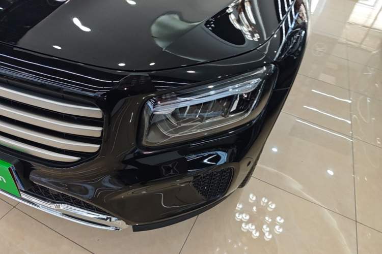 Used Mercedes-Benz GLB 2024 GLB 200 Dynamic Edition Left Front Headlight