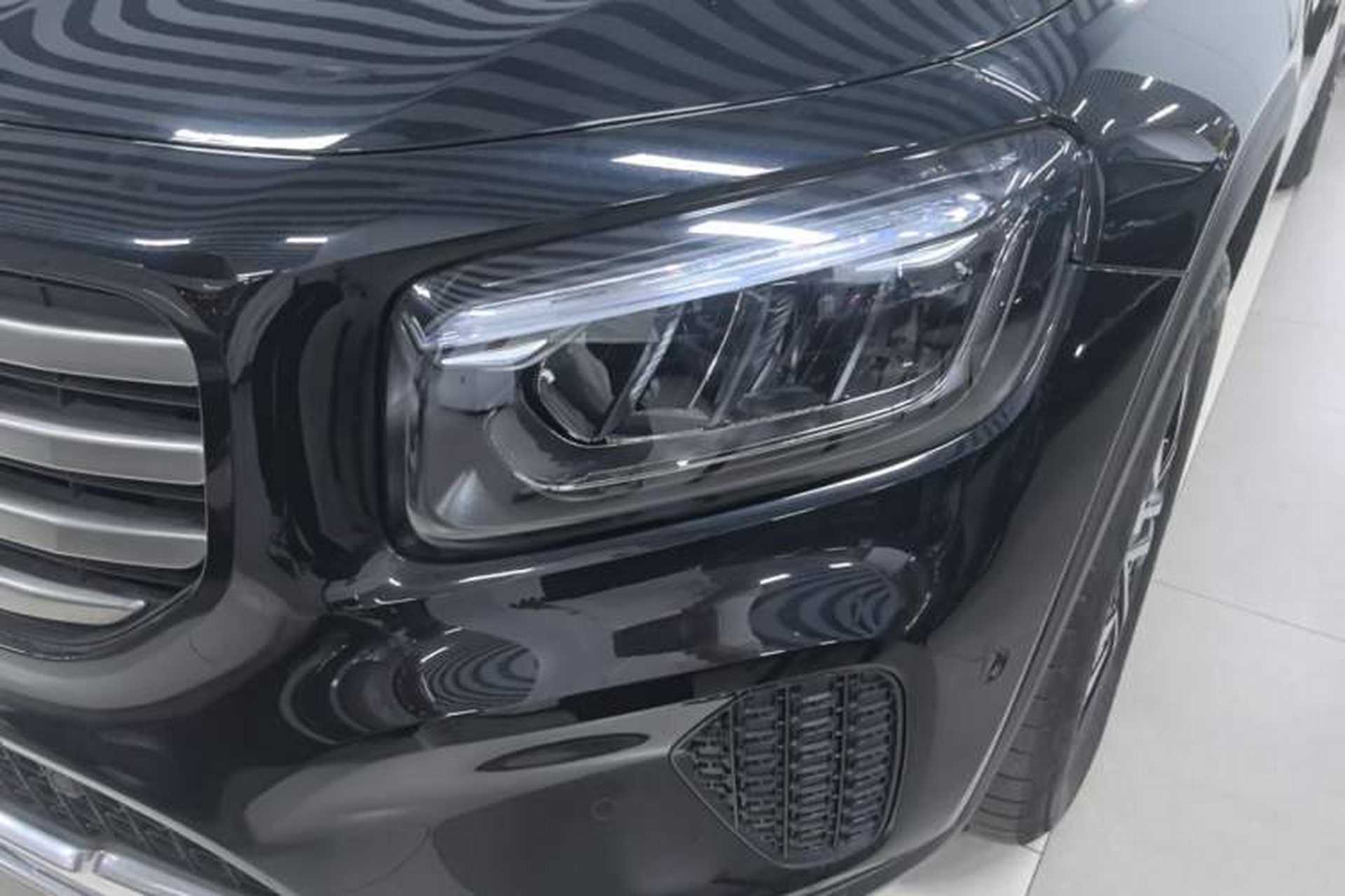 Used Mercedes-Benz GLB 2024 GLB 220 Dynamic Edition Left Front Headlight