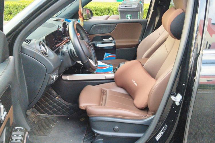 Used Mercedes-Benz GLB 2024 GLB 200 Dynamic Edition Left Front Seat