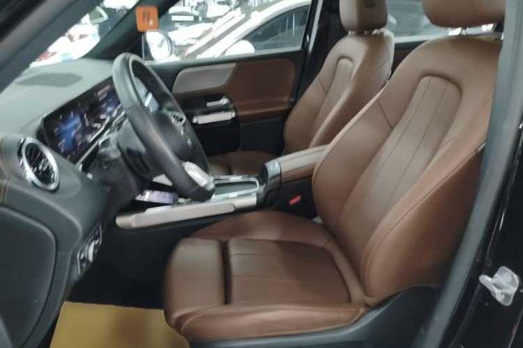 Used Mercedes-Benz GLB 2024 GLB 200 Dynamic Edition Left Front Seat