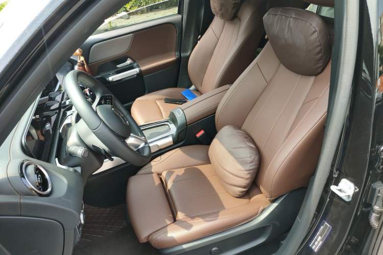 Used Mercedes-Benz GLB 2024-Year Restyled GLB 200 Dynamic Edition Left Front Seat