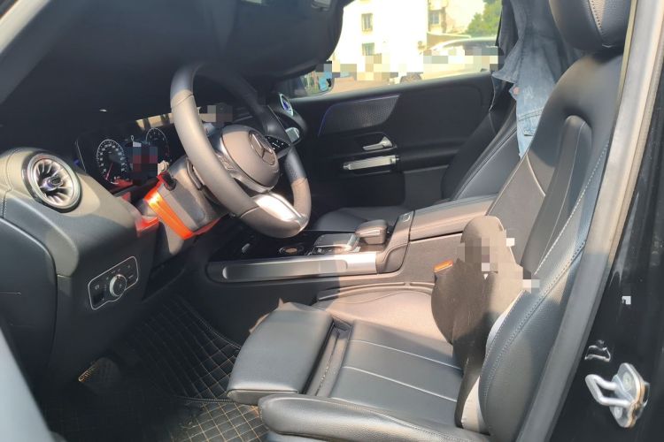 Used Mercedes-Benz GLB 2024 GLB 220 Dynamic Edition Left Front Seat