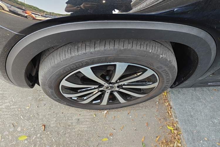 Used Mercedes-Benz GLB 2024 GLB 220 Fashion Model Left Front Wheel Hub