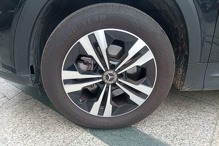 Used Mercedes-Benz GLB 2024 GLB 200 Fashion Model Left Front Wheel Hub