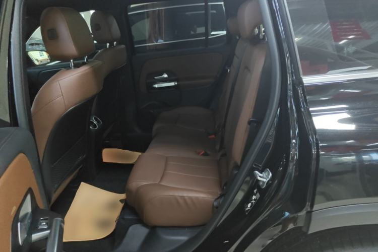 Used Mercedes-Benz GLB 2024 GLB 200 Dynamic Edition Left Rear Seat