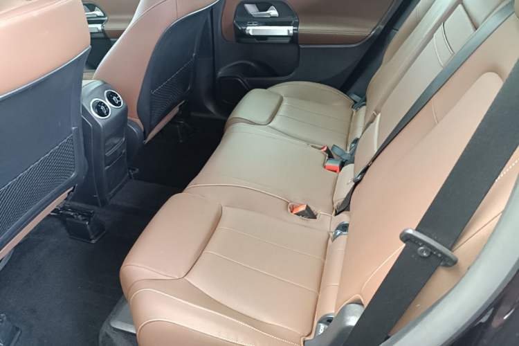 Used Mercedes-Benz GLB 2024 Refresh GLB 220 Dynamic Edition Left Rear Seat