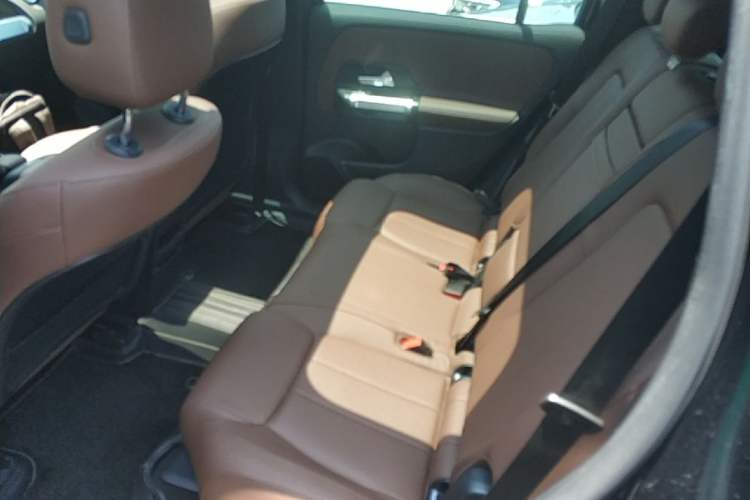 Used Mercedes-Benz GLB 2024 GLB 220 Dynamic Edition Left Rear Seat