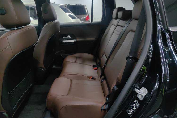 Used Mercedes-Benz GLB 2024 GLB 200 Dynamic Edition Left Rear Seat