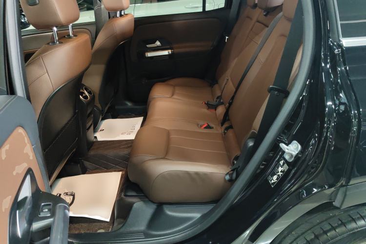 Used Mercedes-Benz GLB 2024 GLB 200 Dynamic Edition Left Rear Seat