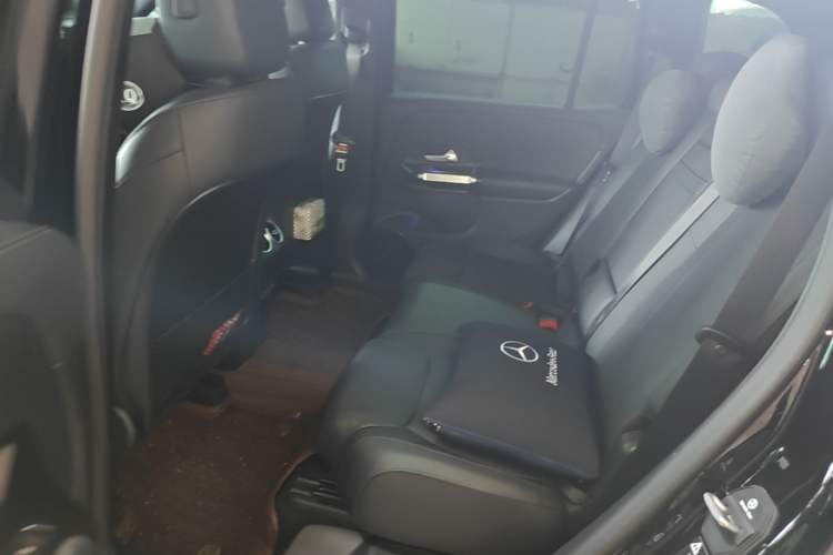 Used Mercedes-Benz GLB 2024 GLB 220 4MATIC Left Rear Seat