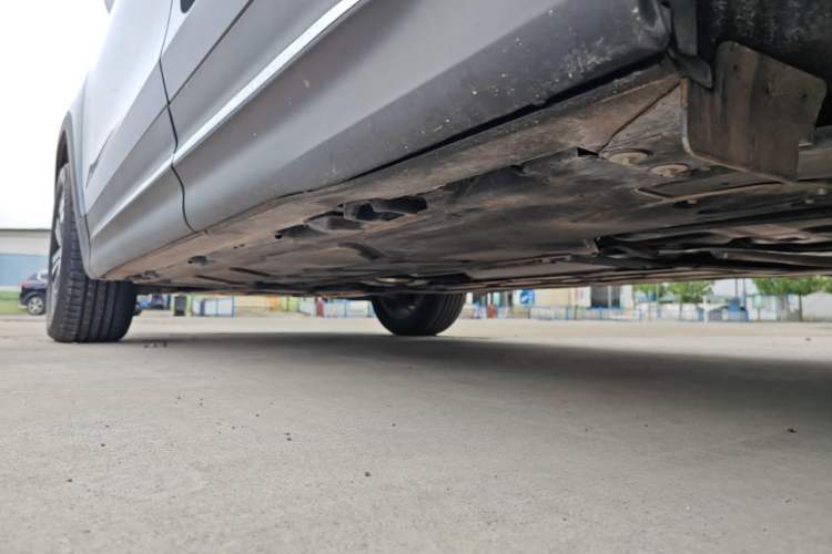 Used Mercedes-Benz GLB 2024-Year Restyled GLB 200 Dynamic Edition Left Side Sill