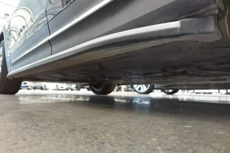 Used Mercedes-Benz GLB 2024 Refresh GLB 220 Fashion Edition Left Side Sill