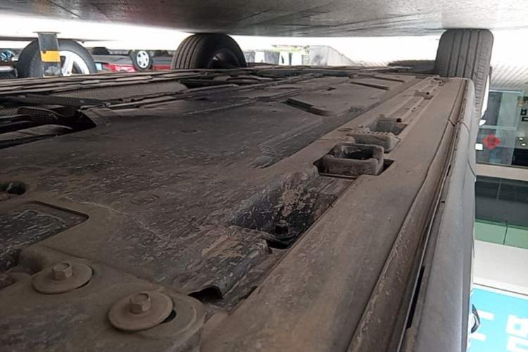 Used Mercedes-Benz GLB 2024 GLB 200 Fashion Model Left Side Sill