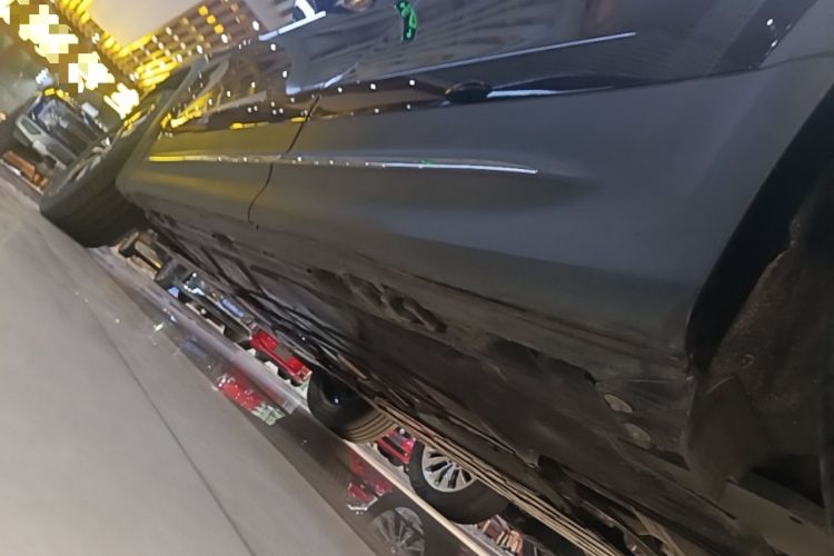Used Mercedes-Benz GLB 2024-Year Restyled GLB 200 Dynamic Edition Left Side Sill