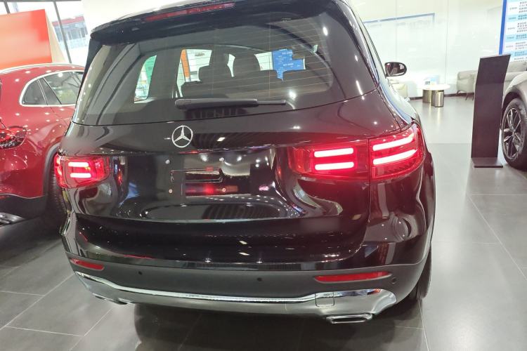 Used Mercedes-Benz GLB 2024 GLB 220 Fashion Model Rear
