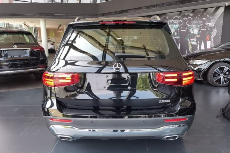 Used Mercedes-Benz GLB 2024 GLB 220 Fashion Model Rear