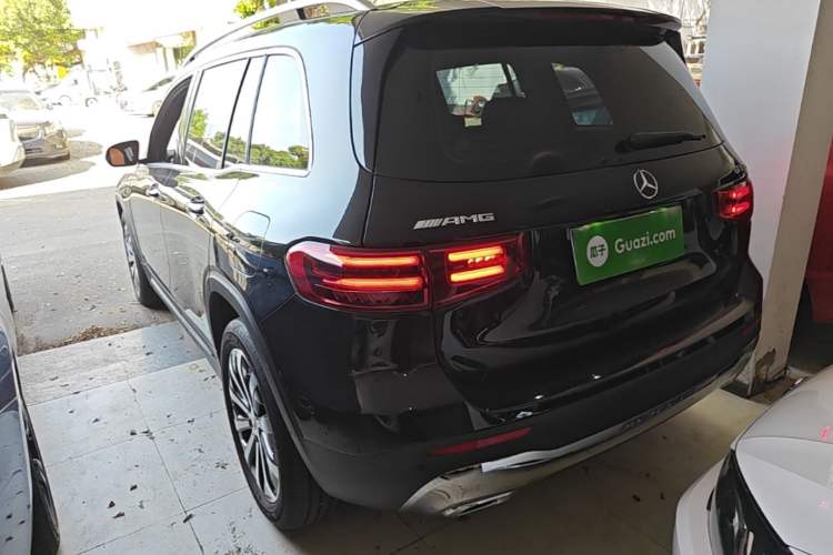 Used Mercedes-Benz GLB 2024 GLB 220 Fashion Model Rear Left 45 Deg