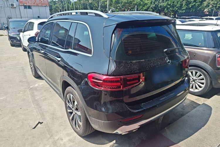 Used Mercedes-Benz GLB 2024 GLB 220 Fashion Model Rear Left 45 Deg