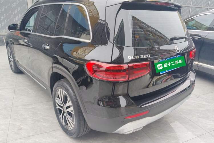 Used Mercedes-Benz GLB 2024 Refresh GLB 220 Dynamic Edition Rear Left 45 Deg