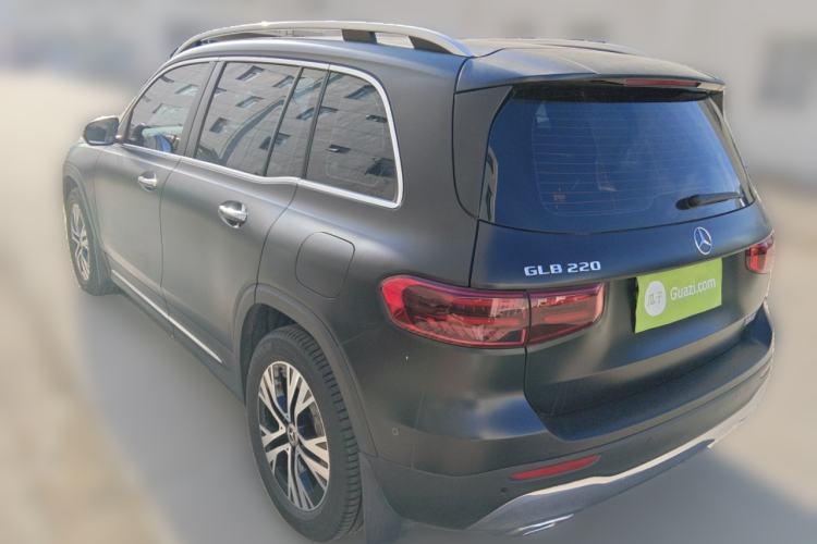 Used Mercedes-Benz GLB 2024 GLB 220 Dynamic Edition Rear Left 45 Deg