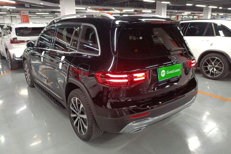 Used Mercedes-Benz GLB 2024 GLB 220 Fashion Model Rear Left 45 Deg